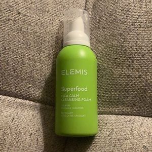 Elemis Superfood Cica Calm Cleansing Foam